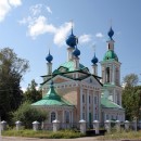Церковь Царевича Димитрия "на поле"