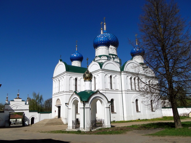 Богоявленский монастырь фото углич