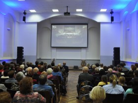 Виртуальный концертный зал приближает жителей Углича к искусству.